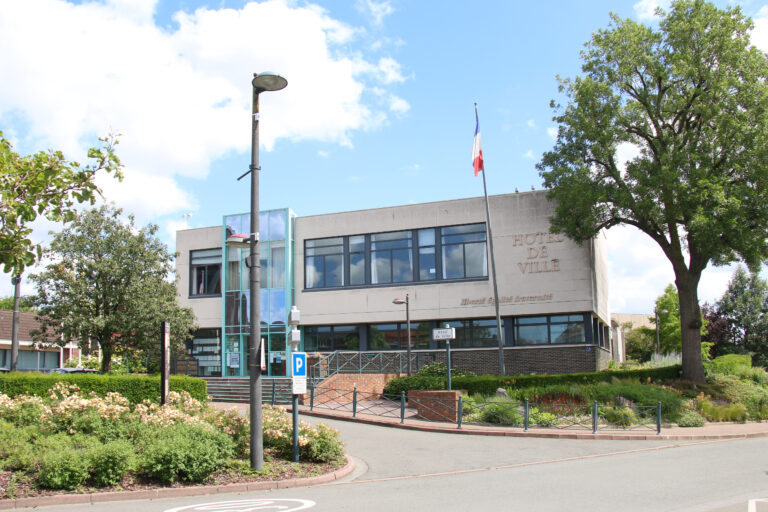 Solidarité avec les Maires de France