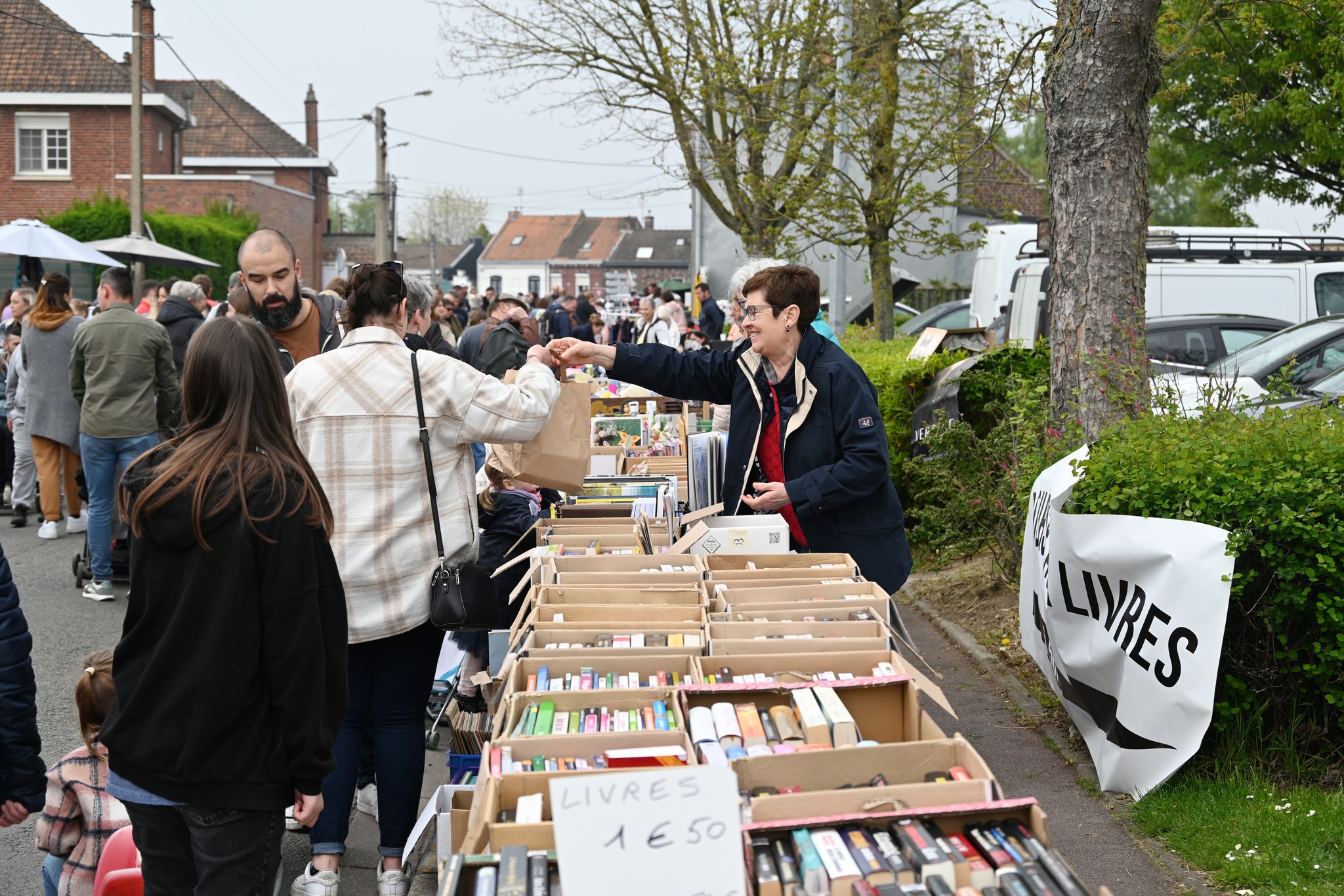 Les bons plans du marché aux puces du 1er mai