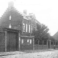Ancienne école communale de Neuville en Ferrain